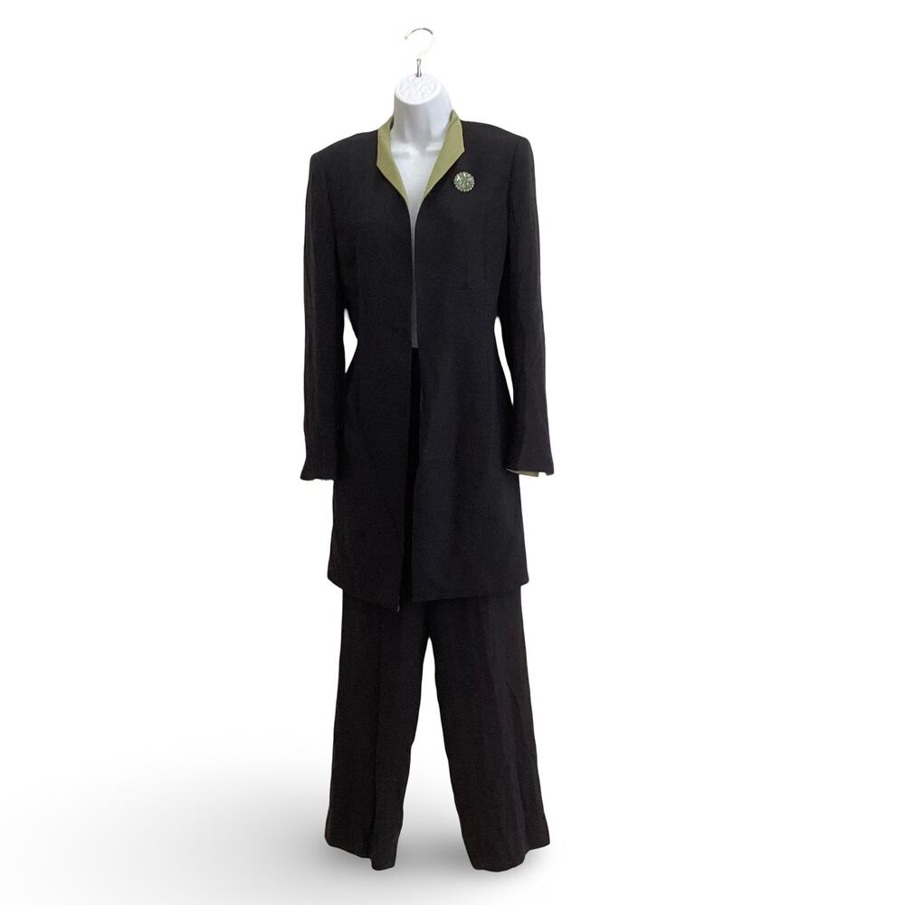 TAHARI Pant Suit